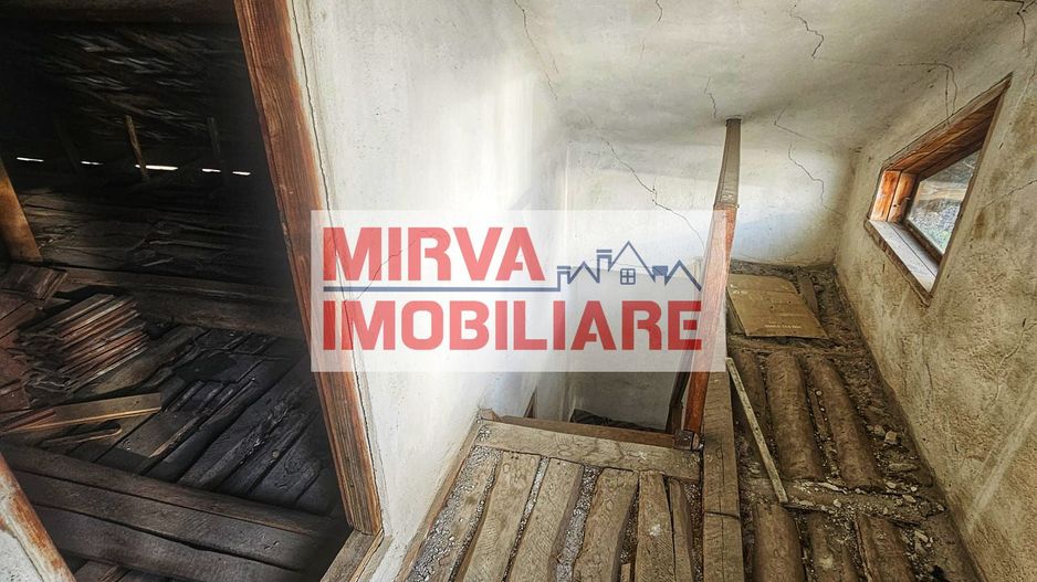 Exclusivitate! Casă cu teren generos în Sat Olteni, Com.Teișani - Poză 50