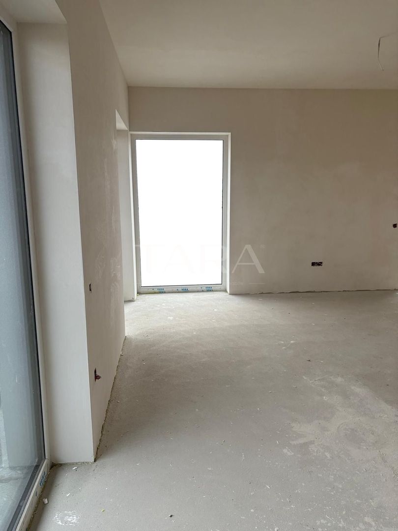 Penthouse 3 camere cu terasă și parcare. - Poză 3