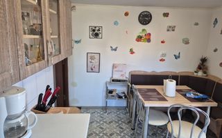 Casa Zona Cincis(Izvoarele), 3 camere, anexe, garaj, 1705mp, casa 125m - Poză 10