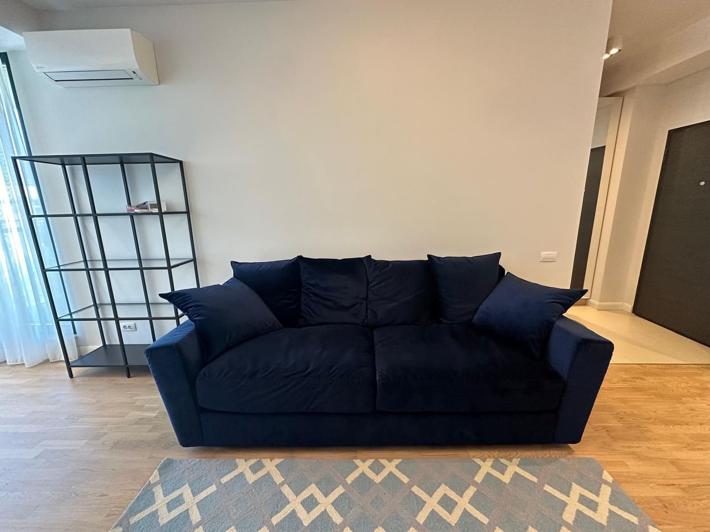 Apartament 2 camere de inchiriat Aviatiei Bloc Nou parcare - Poză 5