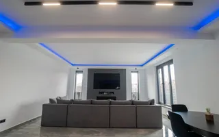 Agigea - Casa  deosebita cu piscina, mobilata si utilata complet. - Poză 12