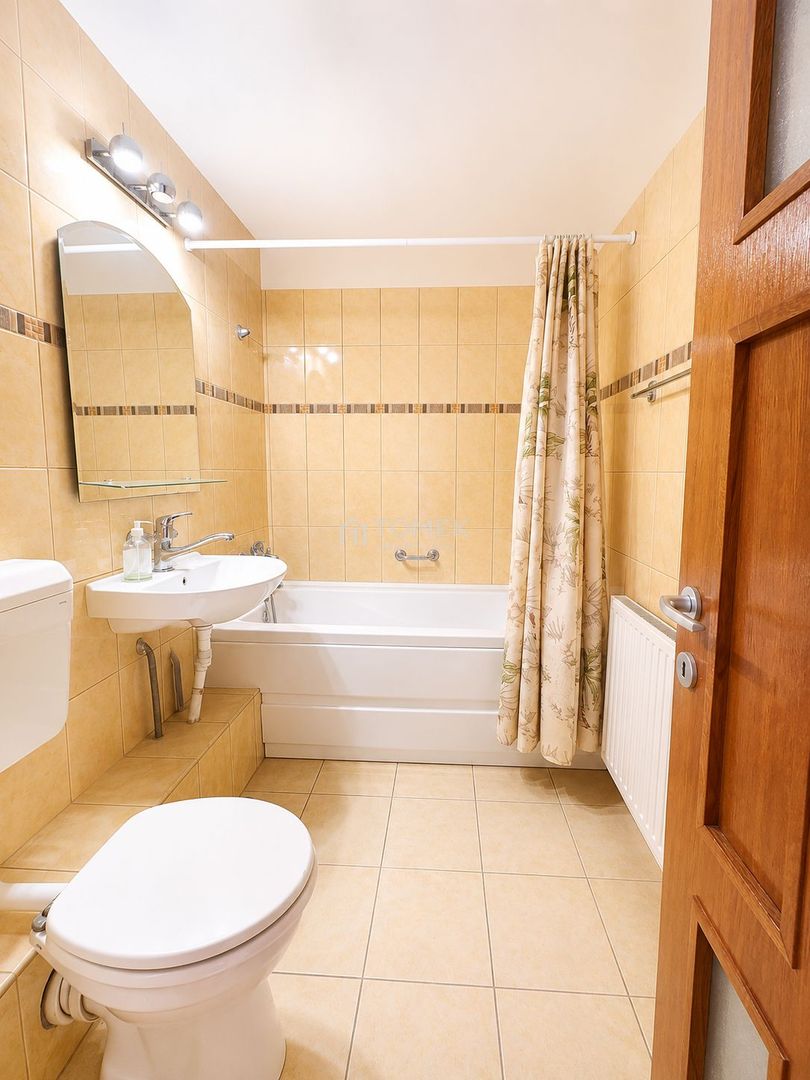 Apartament 4 camere suprafata mare zona Scriitorilor Brasov - Poză 8