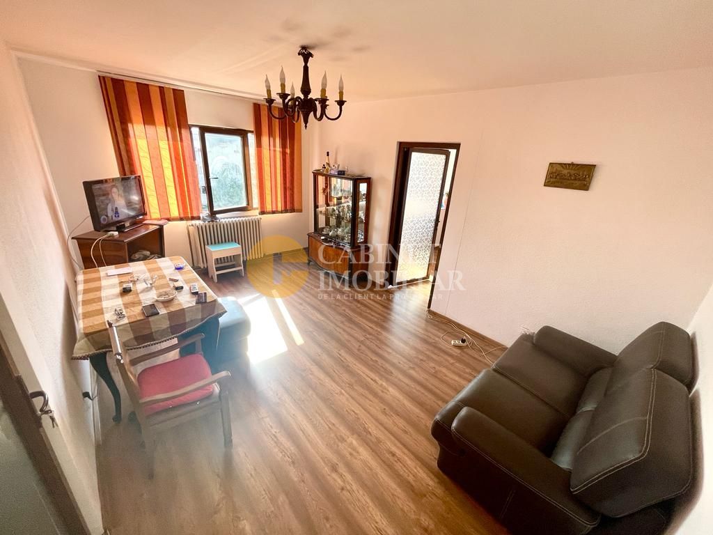 Apartament cu 2 camere - Bloc Fara Risc - zona Podu Ros - Poză 2