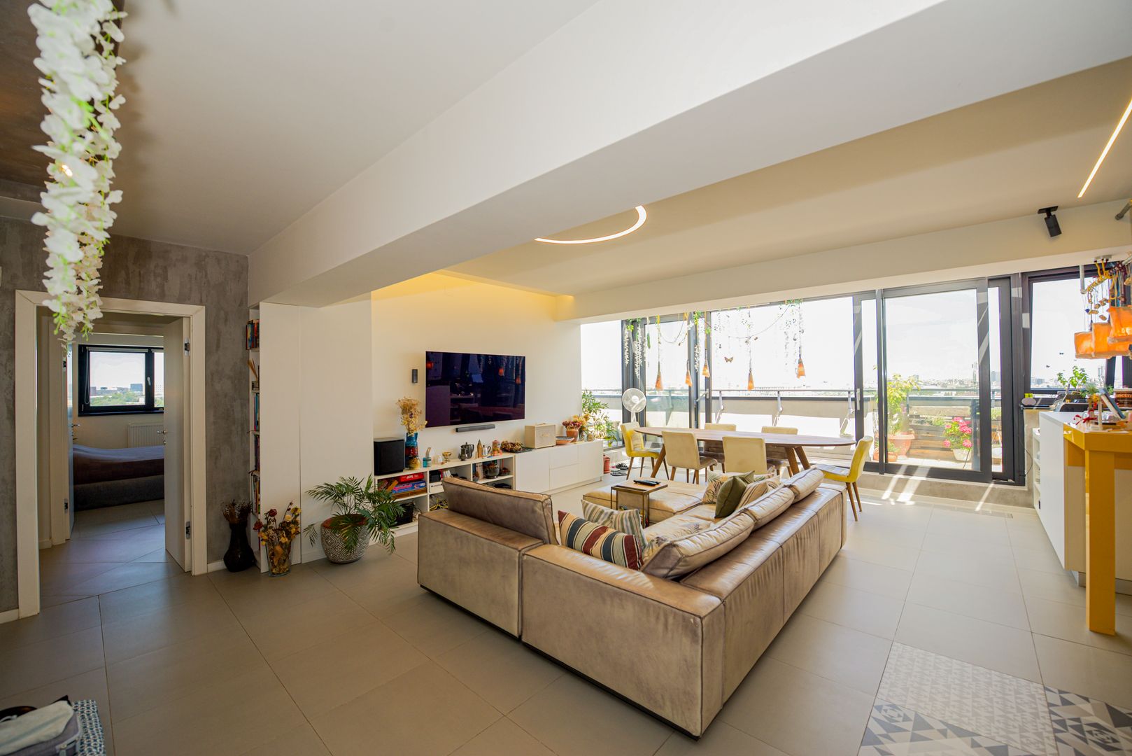 Penthouse 142mp | 4 camere | 2 bai si dressing | MetroCity Academiei - Poză 4