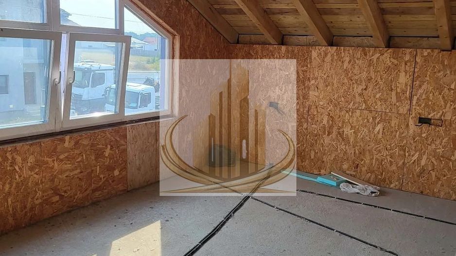 Șag – Duplex P+M, 154 mp utili, 333 mp teren, dublu front stradal - Poză 2