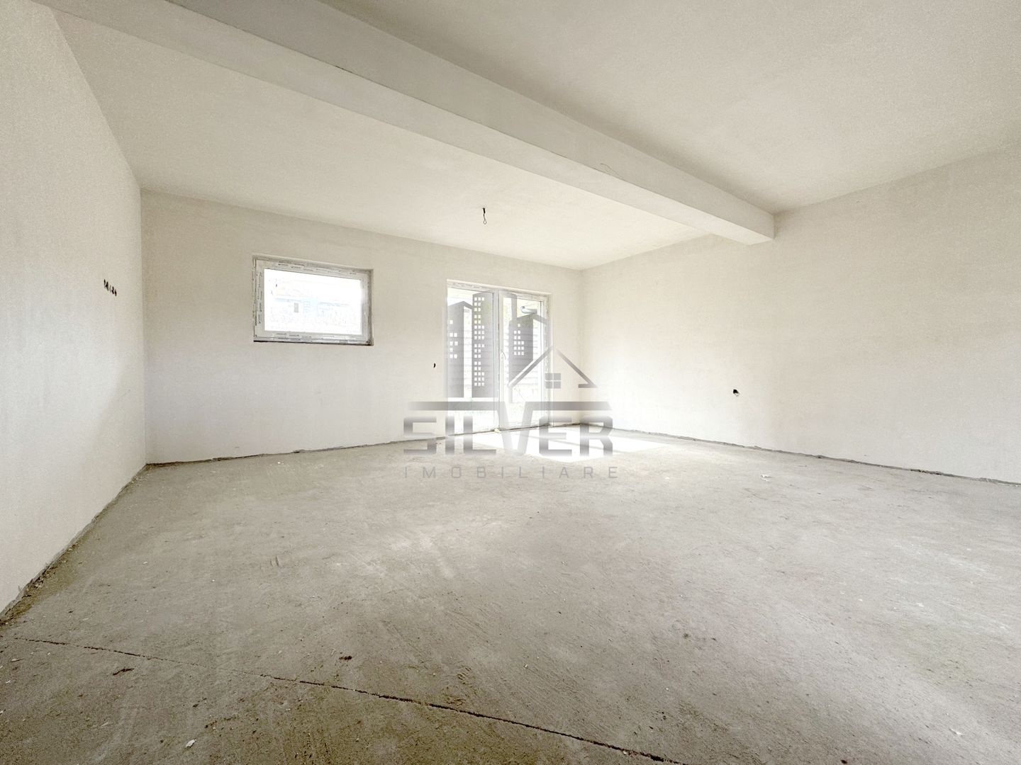 Casa  tip duplex /Zona strazii Urusagului. - Poză 5