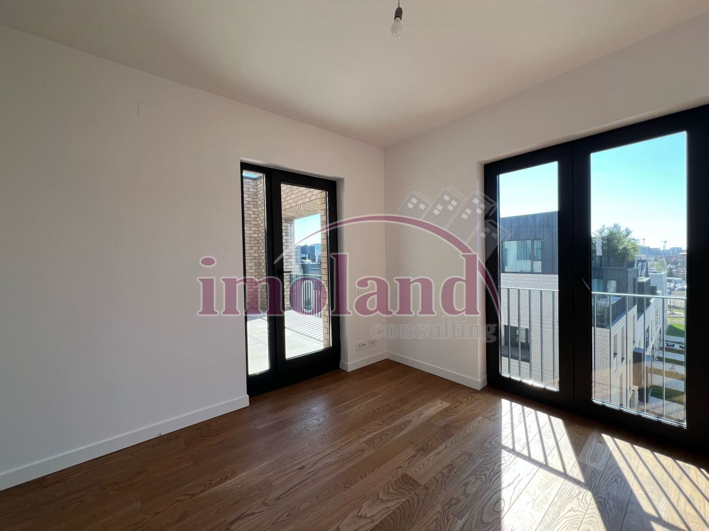 Vanzare - Penthouse duplex - 4 camere + 4 terase - Avalon Estate-Pipera - Poză 9