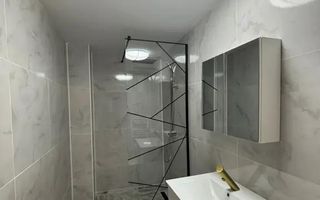 Apartament cu 2 camere in zona Petre Ispirecu-Sebastian - Poză 1