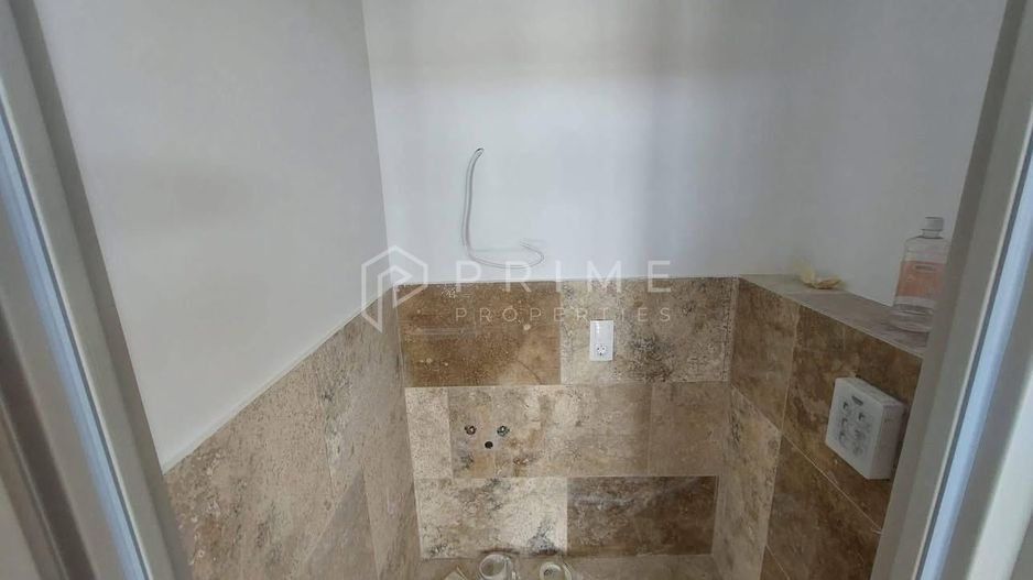 Vilă chalet modern cu perete panoramic de sticlă - Livezeni, Mureș - Poză 12