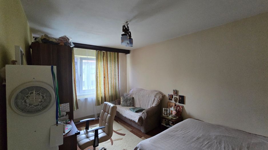 Apartament 4 camere, Zona Circumvalatiunii, Mobilat si Utilat complet - Poză 3