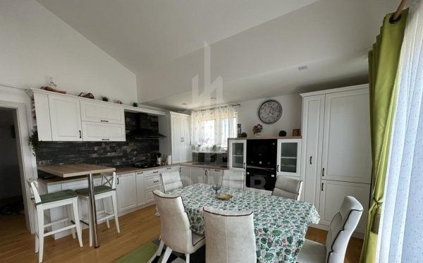 Apartament 4 camere tip penthouse - Poză 11