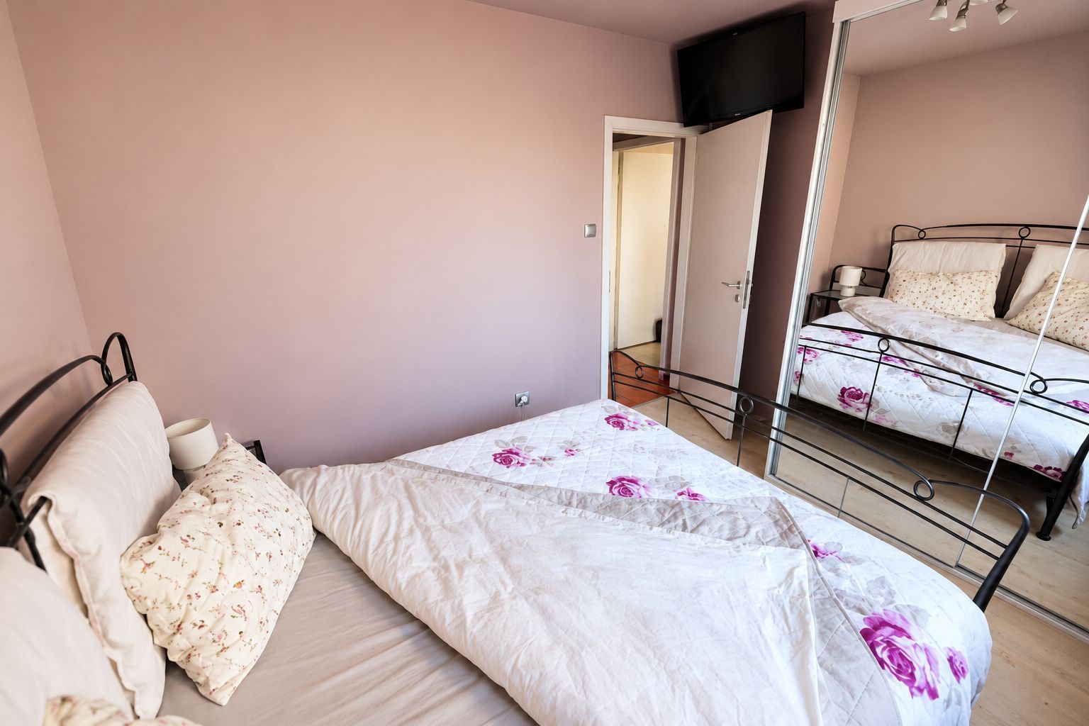 Complex Studențesc | 2 Camere | Etaj 1 | Centrală proprie | AC | Boxă - Poză 11