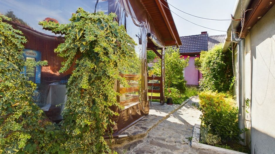 Casă individuală cu 4 camere, zonă centrală - Poză 25