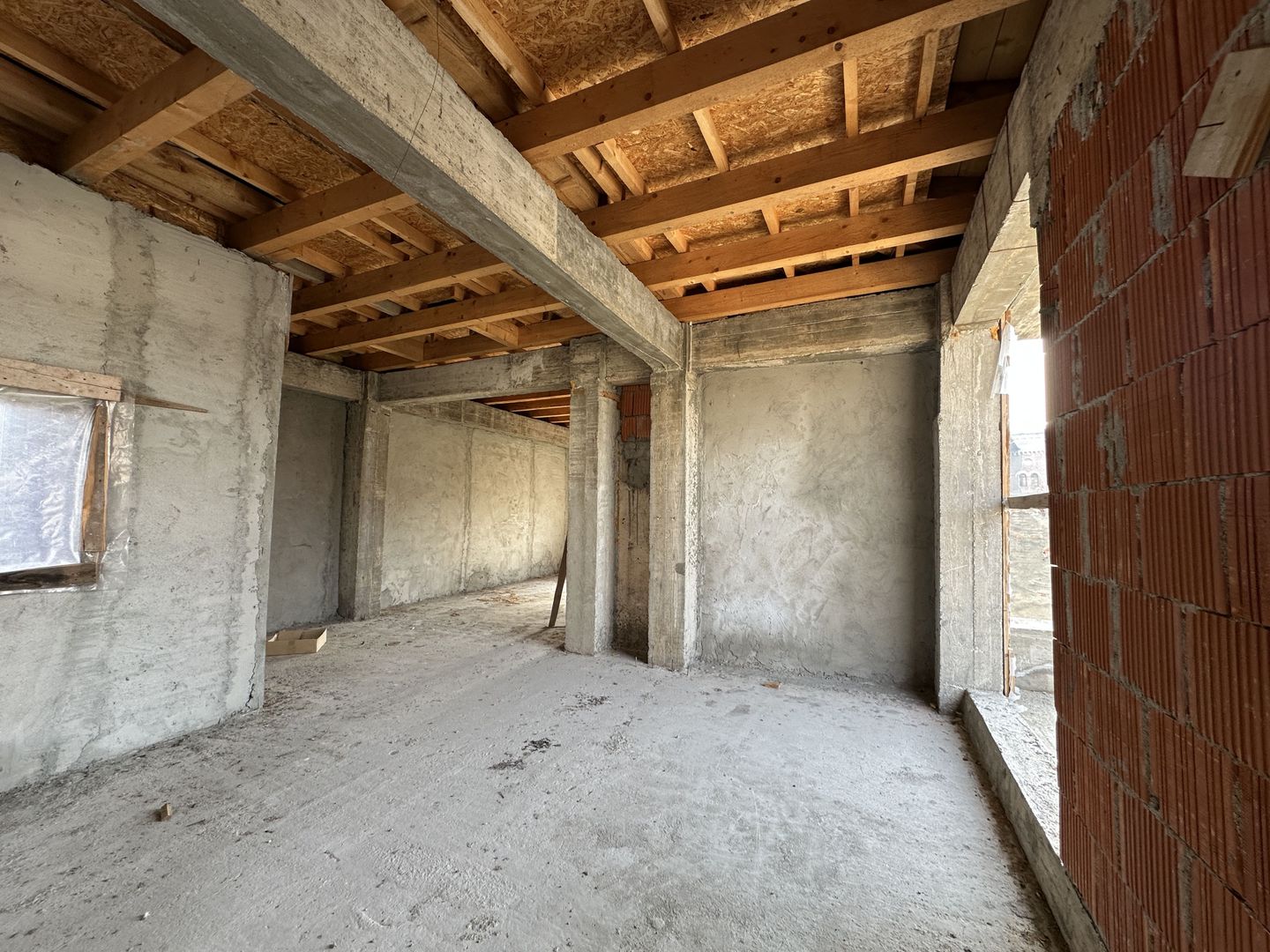 FERDINAND - Lirei | Teren 412 mp| Cladire 750 mp | structura noua - Poză 22