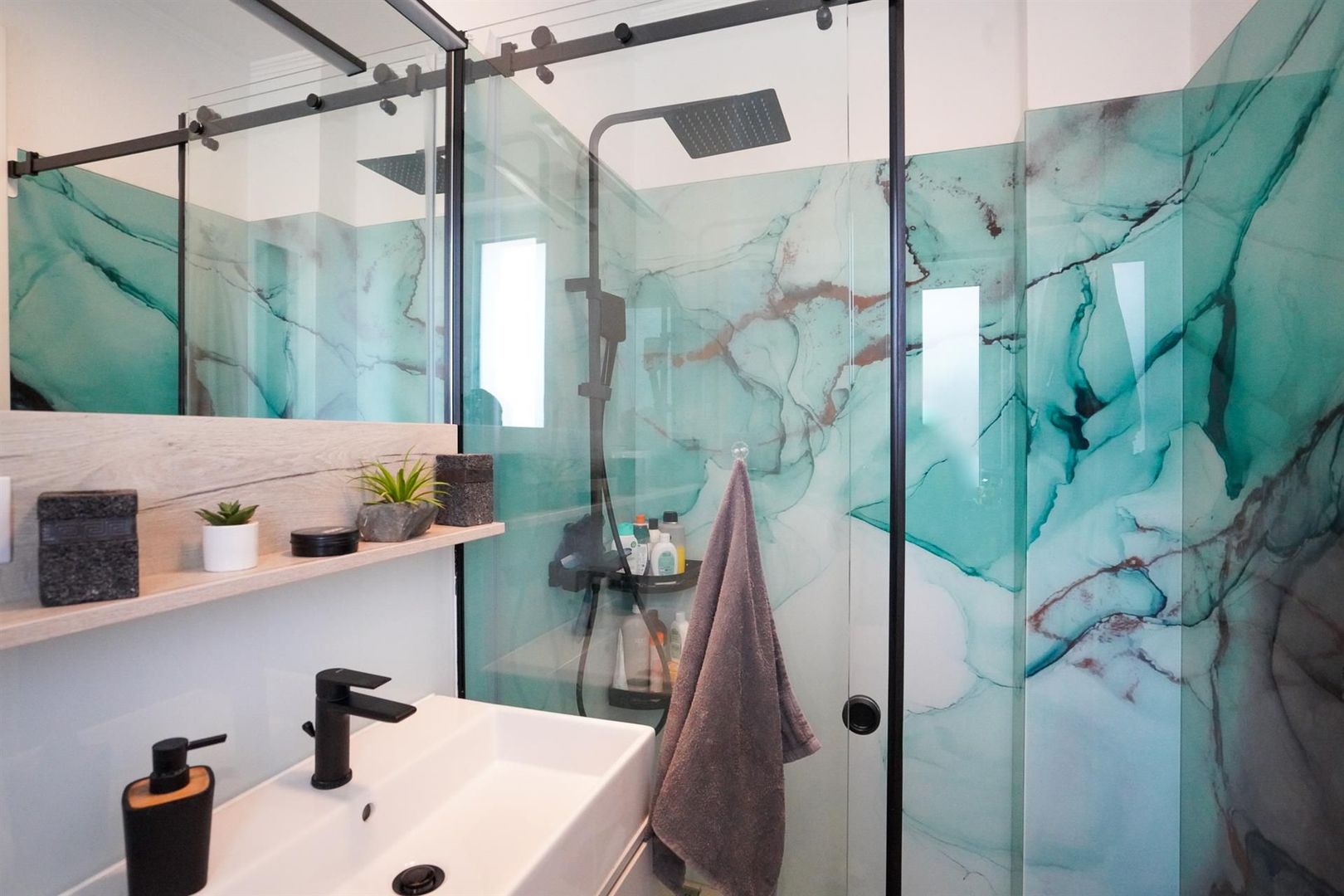 Casa Oncea Mobilata Utilata - Poză 3