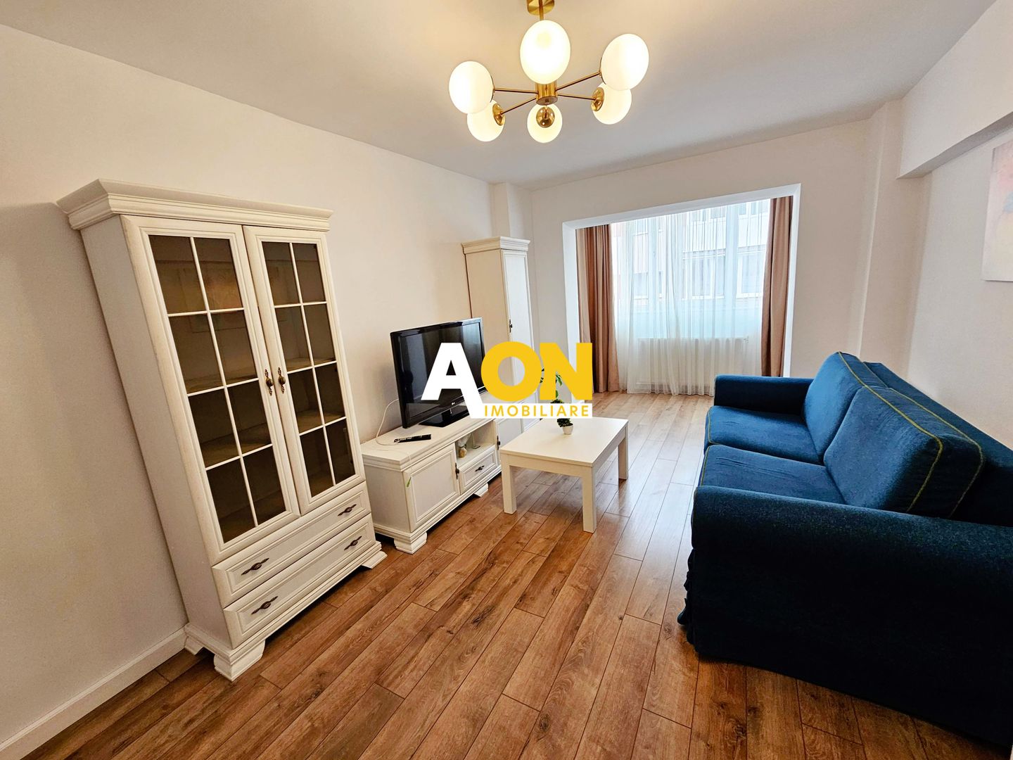 Apartament 3 camere, etaj 2, renovat, Cetate, langa Scoala M. Eminescu - Poză 2