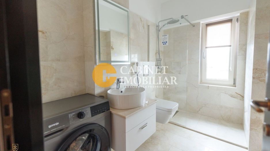 APARTAMENT 1 CAMERA SITUAT IN COPOU - Poză 9