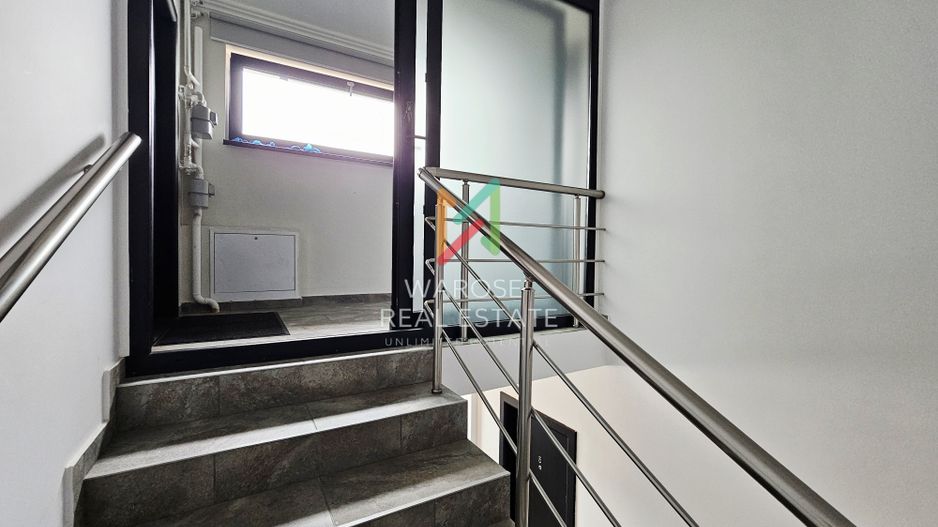 Apartament tip penthouse | Tractorul-Coresi | Terasă 97 mp - Poză 8