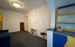 Apartament cu 3 camere de închiriat in zona Rogerius , Oradea - Poză 13