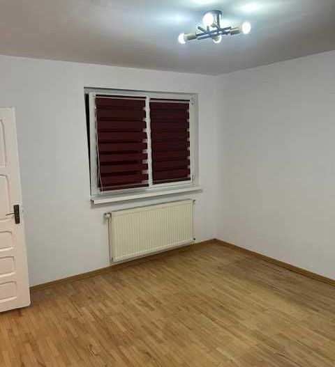 Vila cu 4 camere, Crangasi - Poză 6