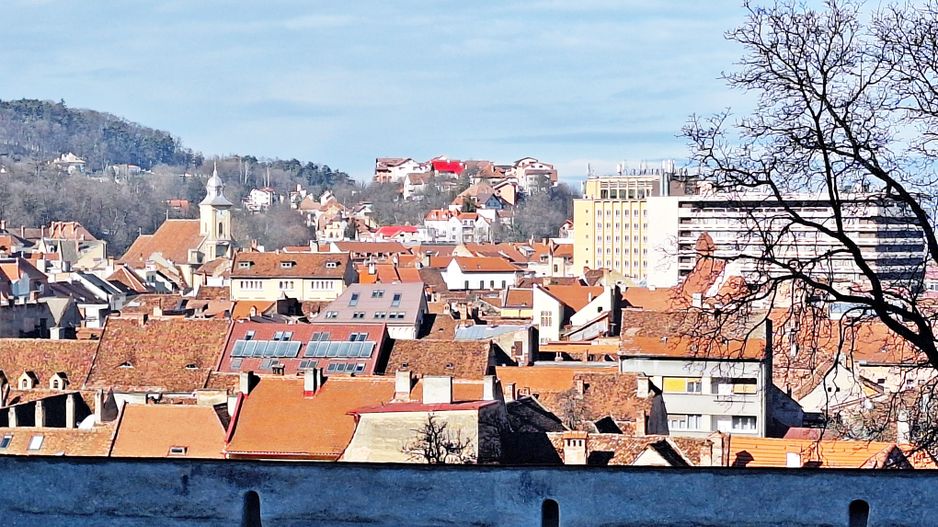 In Centrul Istoric al Brasovului apartament 100mp, vedere panoramica Comision 0! - Poză 1