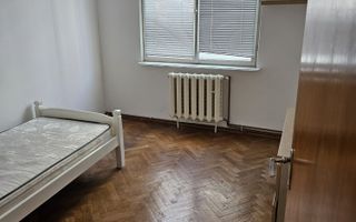 4 camere+ Garaj– Bd. Unirii | 80 mp | Etaj 3 | 2 băi | 2 balcoane - Poză 10
