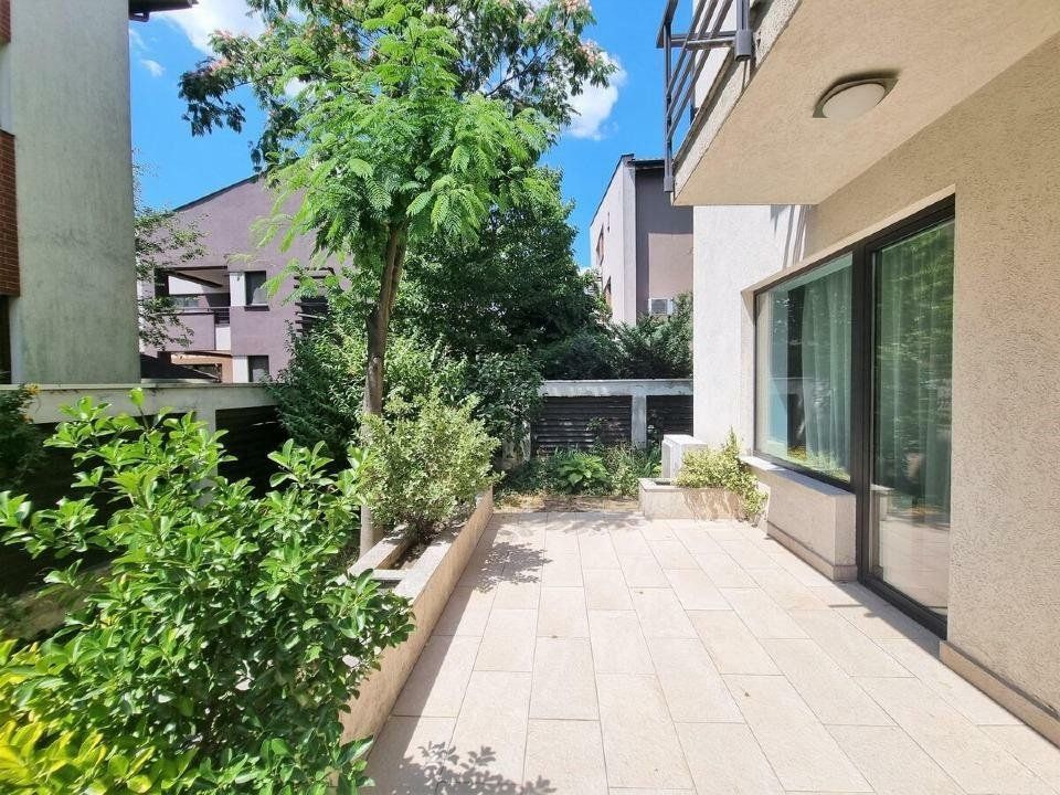 Parter in vila 4 camere || lux cu gradina proprie || OMV Petrom City - Poză 3