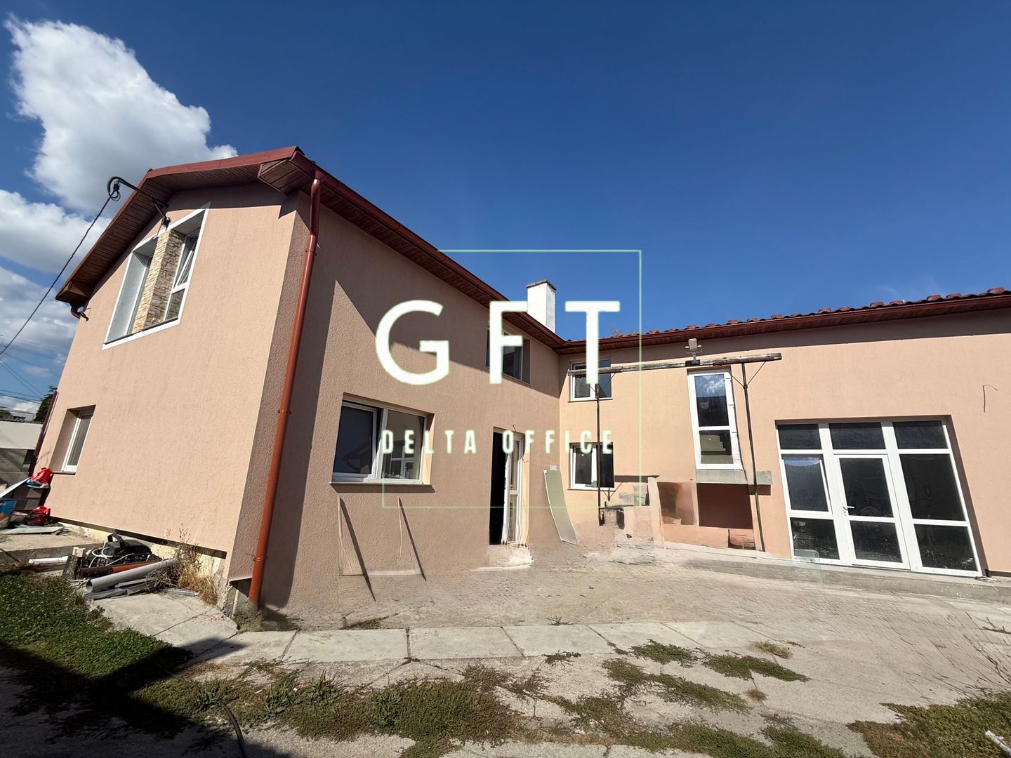 Clădire nouă  de închiriat - birouri / cabinete medicale - Poză 1