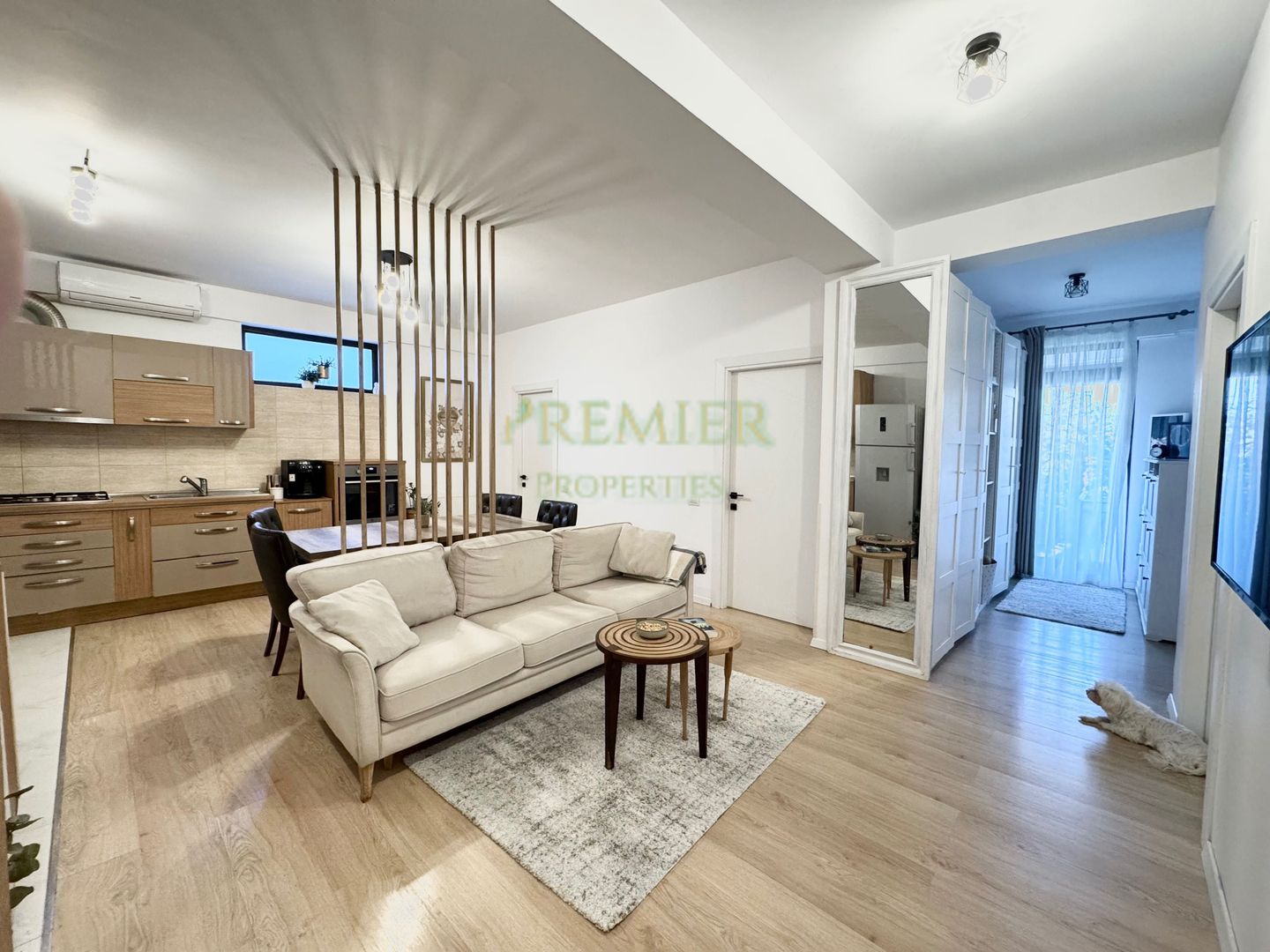 Apartament cu 4 camere și grădină proprie, aproape de Casa Presei | JIULUI | - Poză 3