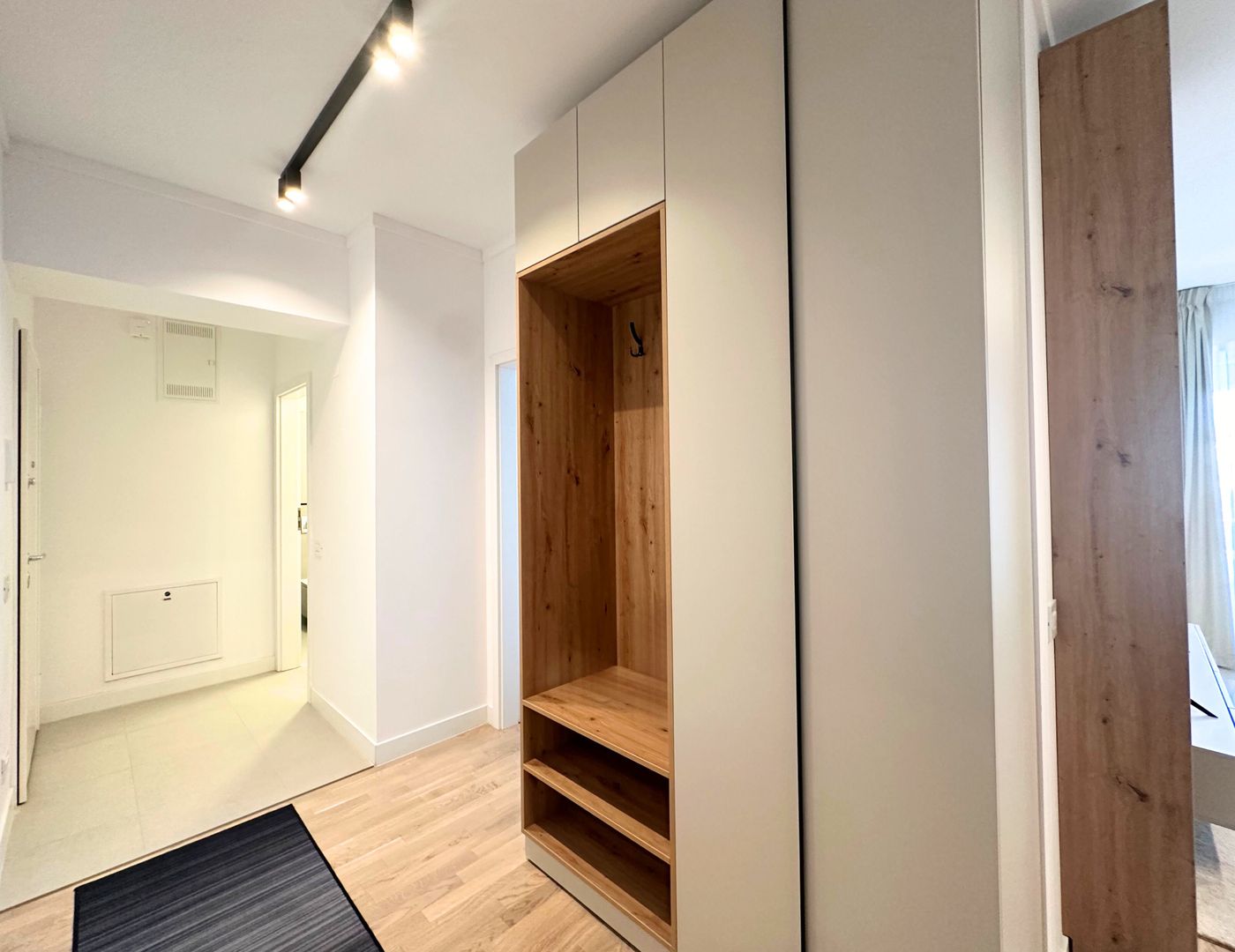 Inchiriere 2 camere cu parcare subterana Marmura residence zona Jiului - Poză 14