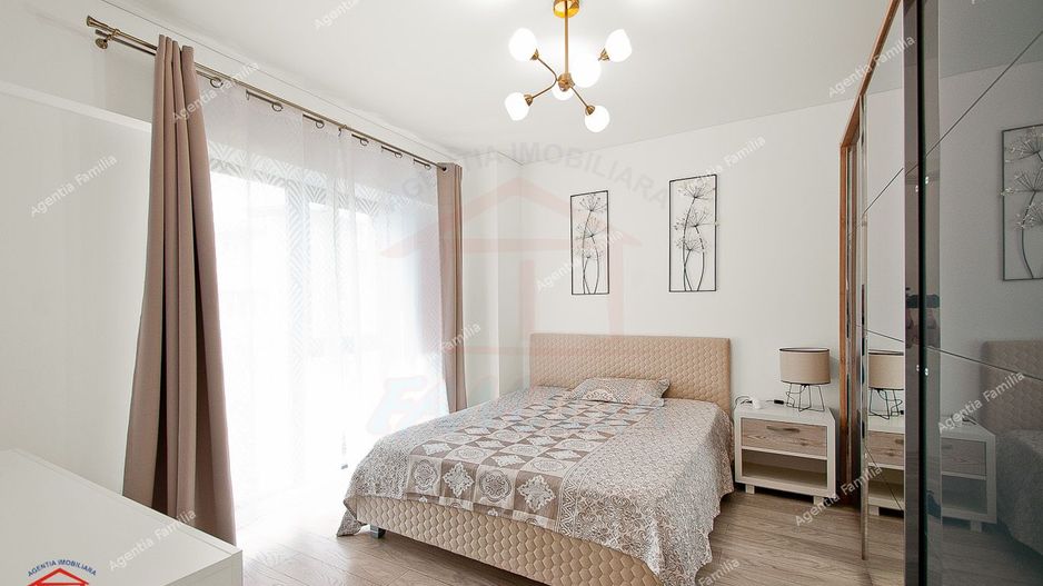 Trei camere de inchiriat Riviera by Viva - Poză 13