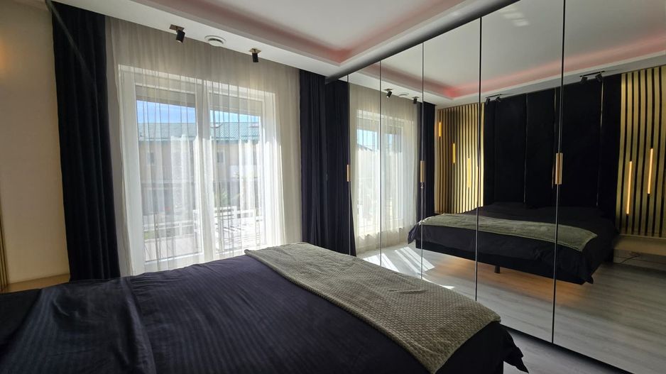 Cosmopolis - Vila M cu 3 Dormitoare Mobilata si Utilata - Poză 12