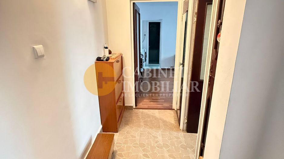 3 Camere Semidecomandat- Etaj 2 - Mobilat/Utilat - Zona Dacia/Bicaz - Poză 8