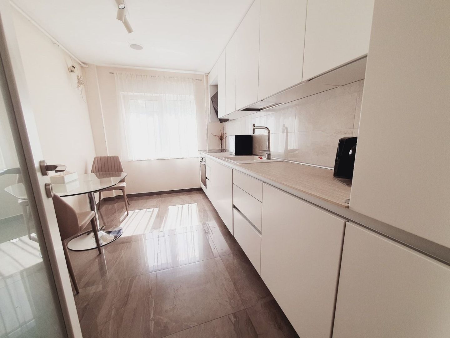 Apartamente 3 camere zona Centrala - Poză 8
