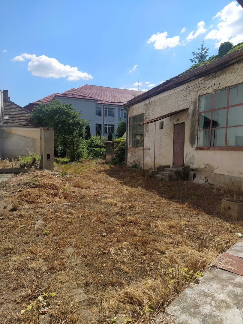 De vanzare casa - Ana Ipătescu Nr.6 - Poză 2