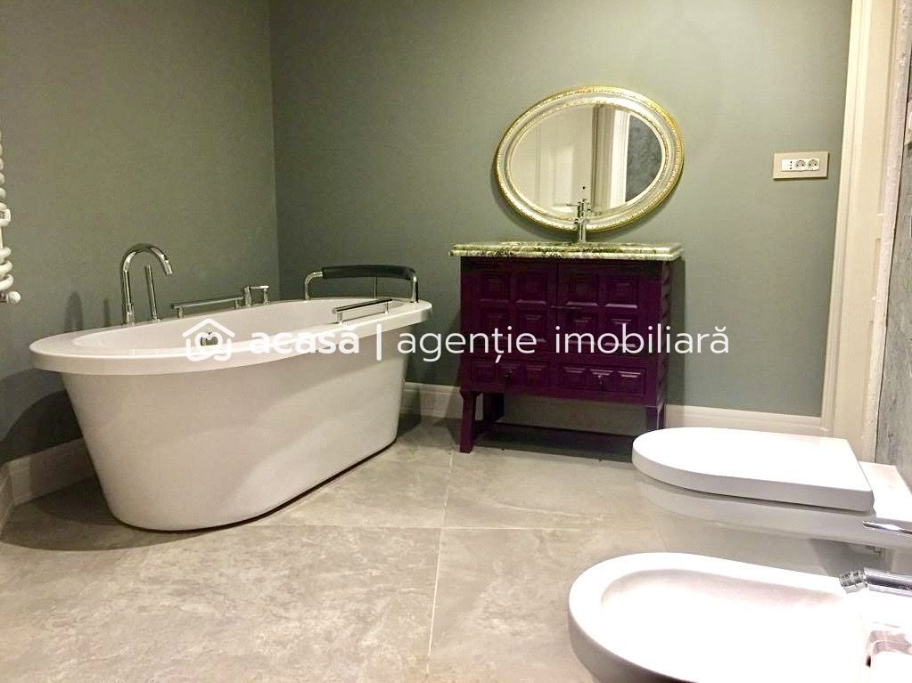 Apartament de 190 mp cu 3 camere de LUX pe Metianu Comision 0 - Poză 5