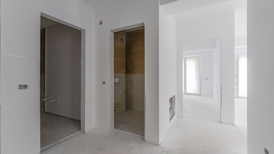 Apartament 2.5 Camere Sala Polivalentă | 59 mp Util + 18 mp Balcon - Poză 11