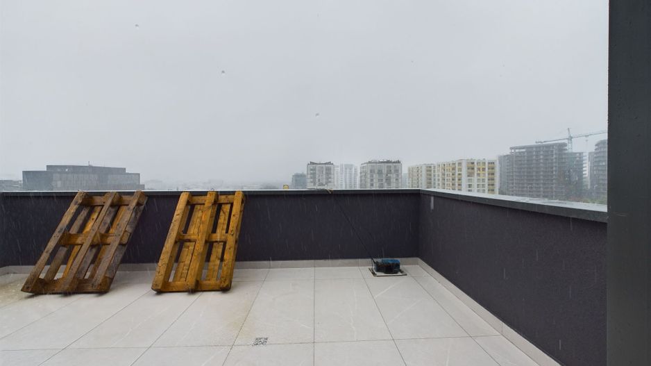 Penthouse in zona de Nord - Poză 11