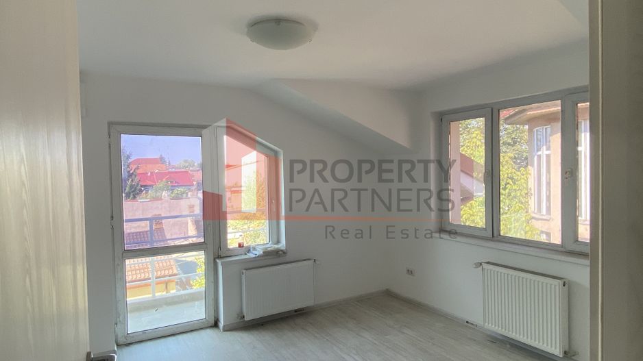 Casa, vila apartamentata - Poză 11