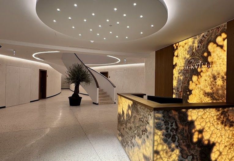 BrickVille Residence - Poză 4