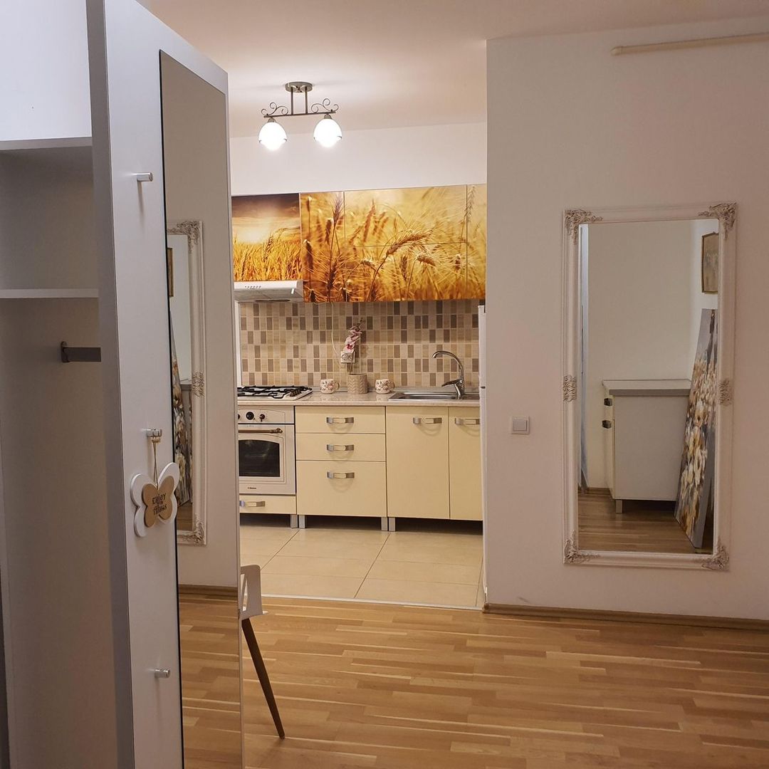 Apartament premium cu gradina si parcare, mobilat complet - Poză 1