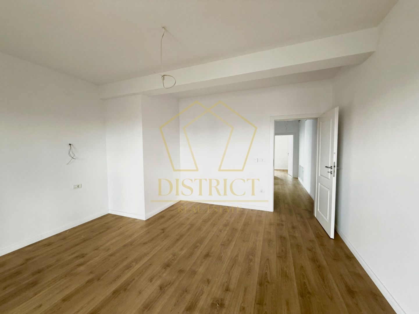 Duplex modern cu 4 camere | Covaci - Poză 6