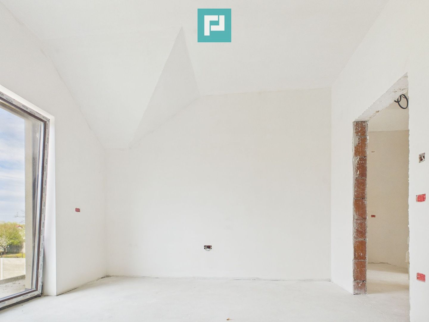 Duplex spațios 102 mp utili, teren 350mp in Covaci - Poză 27