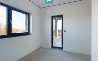 Vilă modernă în Șofronea - Poză 16
