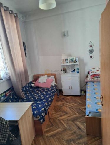 2 camere | Calea Victoriei | Fara Risc | Centrala Proprie | De Renovat - Poză 2