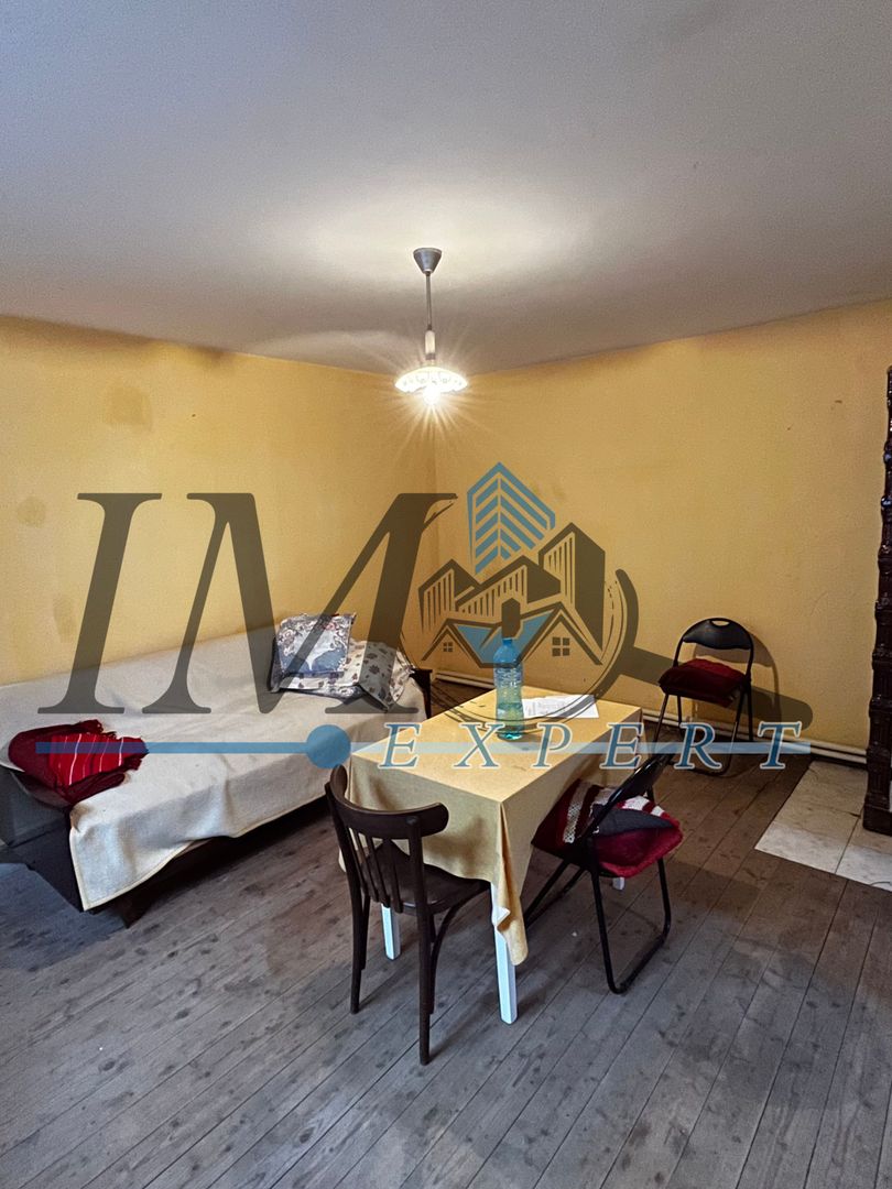 Casa ultracentrală de vânzare in Sebeș - Poză 3
