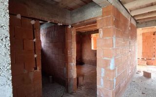 Casă de vânzare Nojorid – 3 camere, 85 mp utili - Poză 6