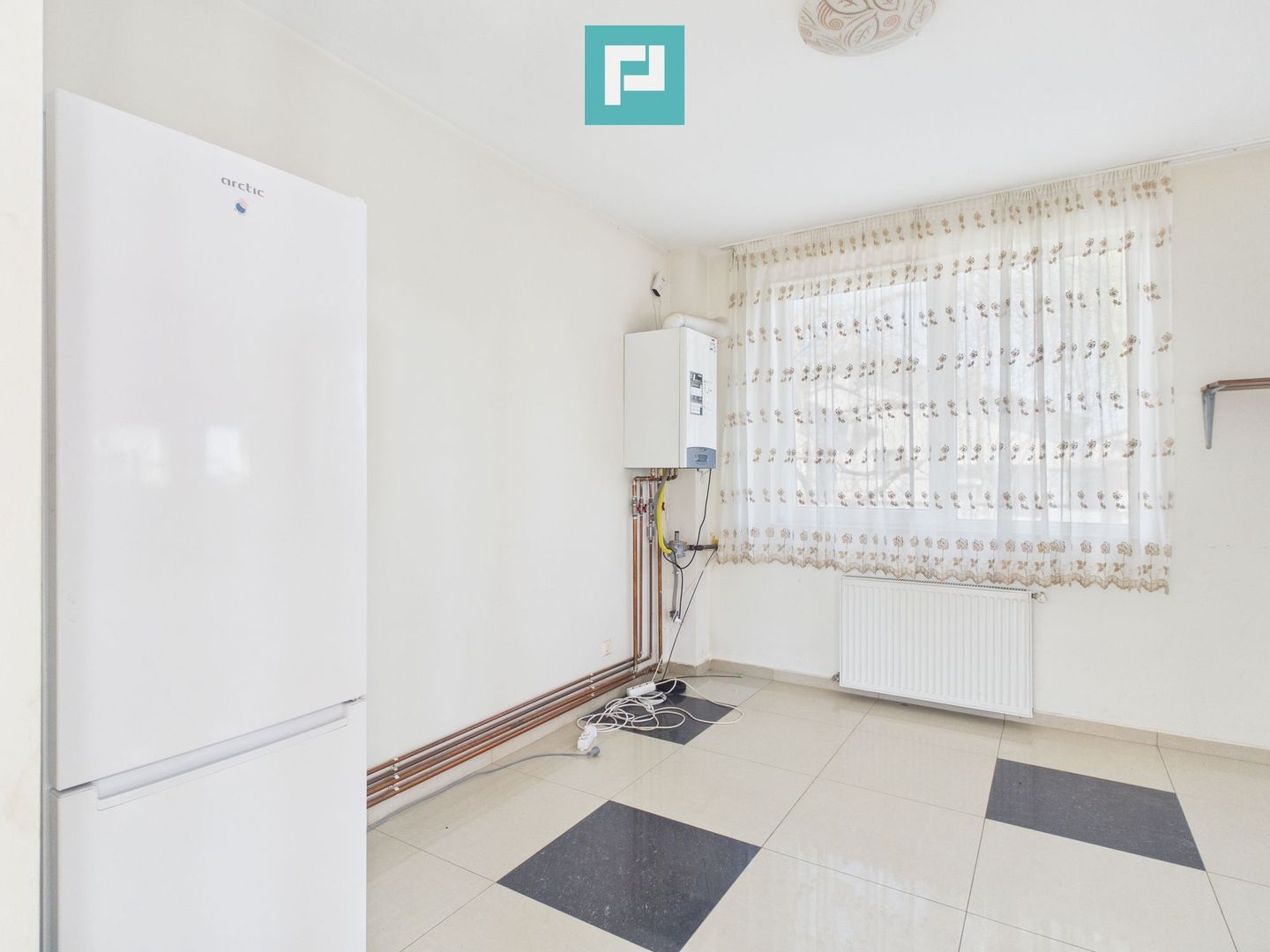 Casă individuală de închiriat – Moșnița Nouă - Poză 9