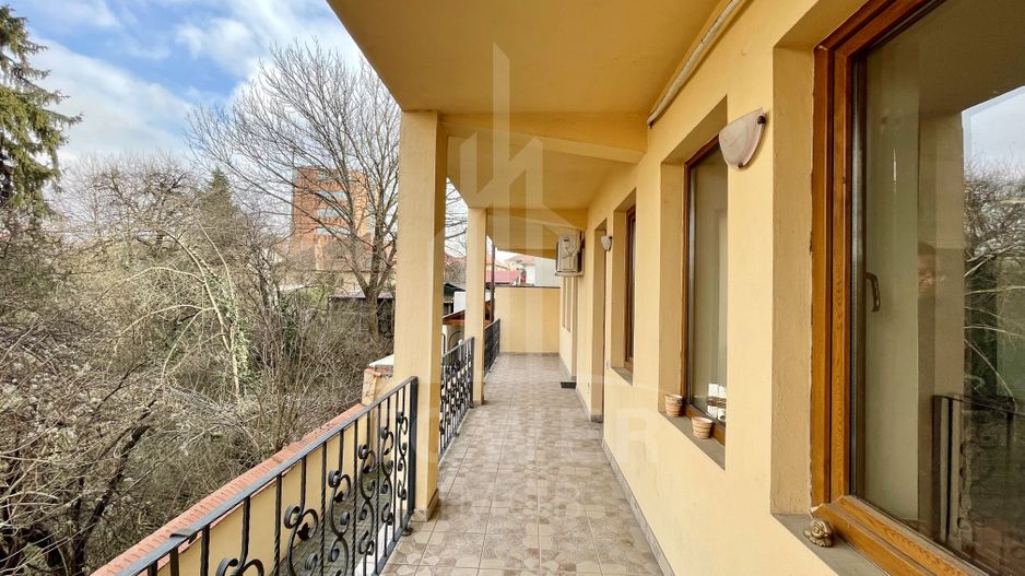 Spații de birouri de închiriat în zona centrală - Poză 7