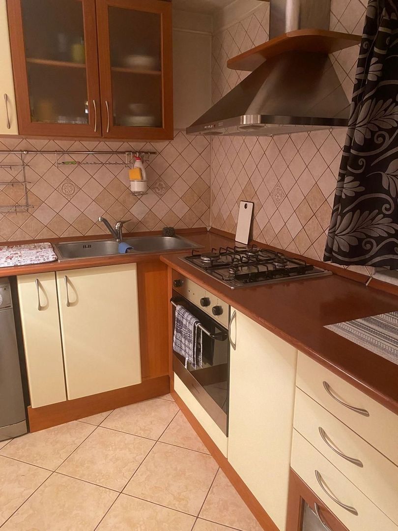 Închiriez apartament 2 camere aviatiei str,capalna nr 38, 650€ - Poză 4